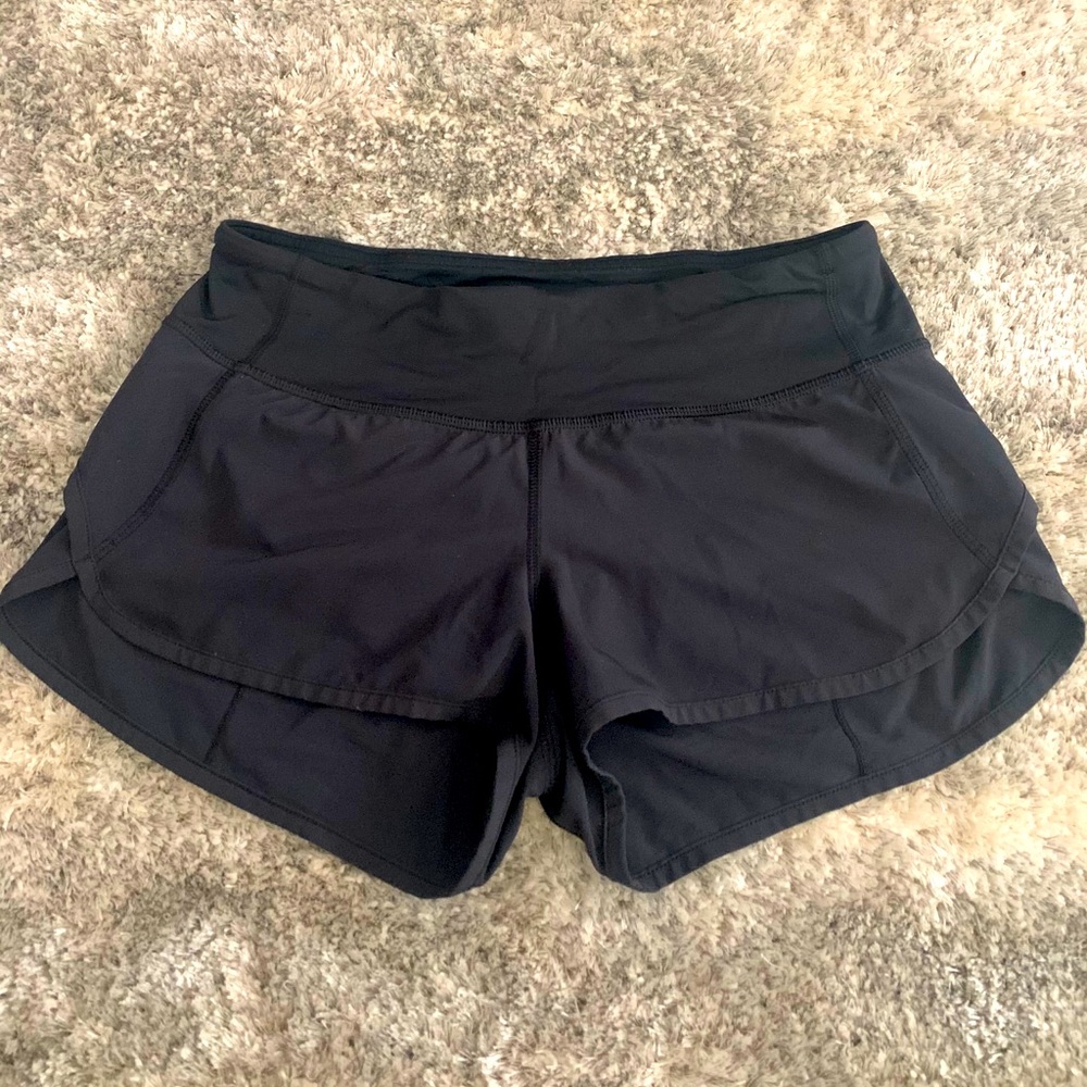 Lululemon black seed ups